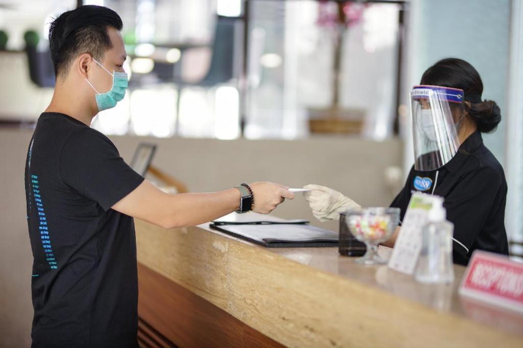 莱福乐行酒店 万隆 外观 照片